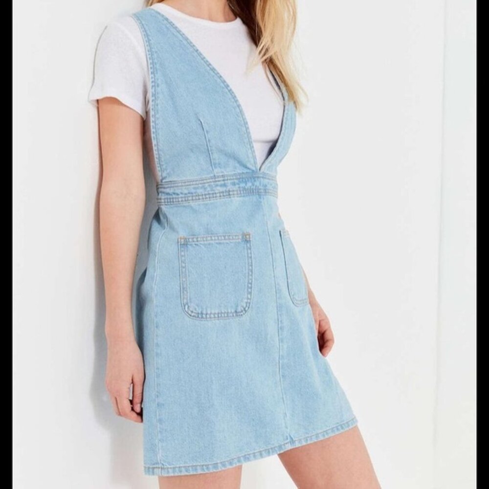 Urban Outfitters BDG Plunge Denim Overall Dress - Picture 5 of 9